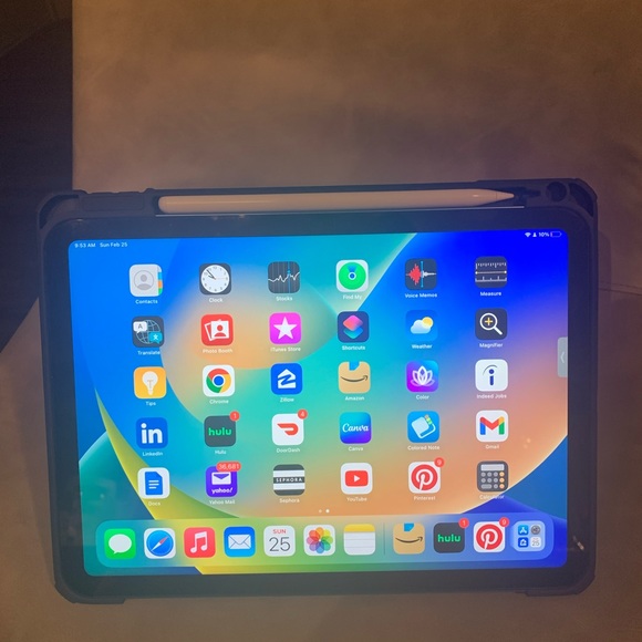 IPAD 10 USED IN GREAT CONDITION. 64GB - Picture 4 of 7